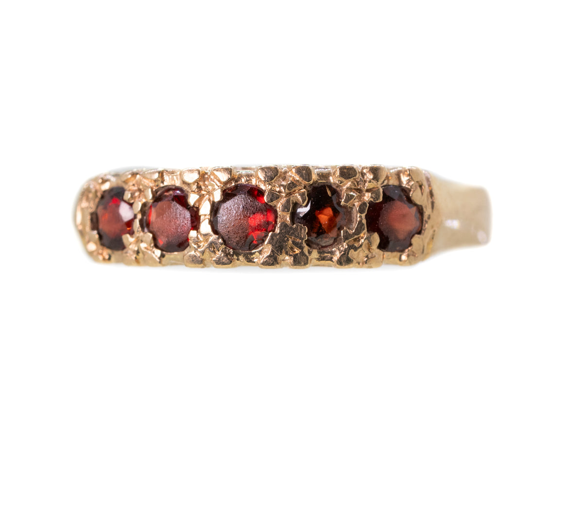 Garnet 9ct Yellow Gold ring