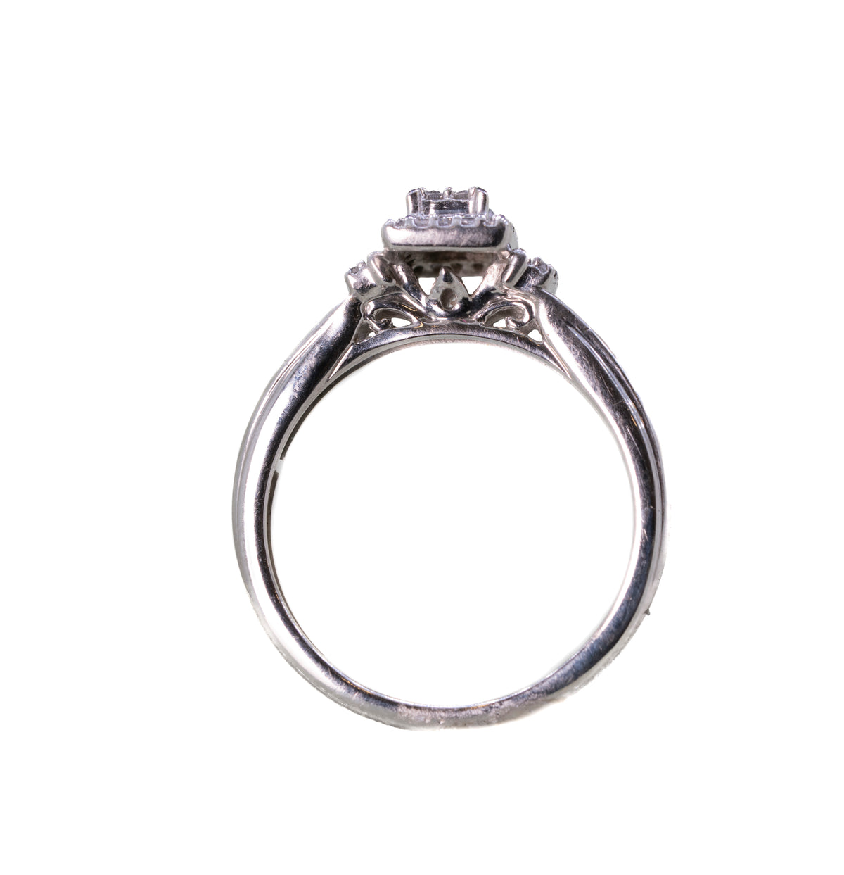 9ct White Gold 0.32ct Ring
