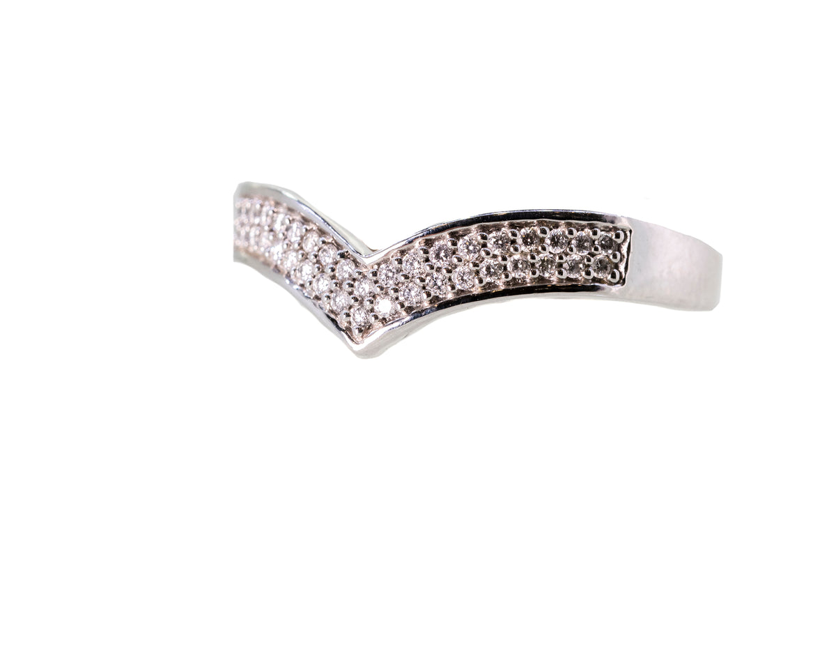 0.10ct Diamond Wishbone in 18ct White Gold